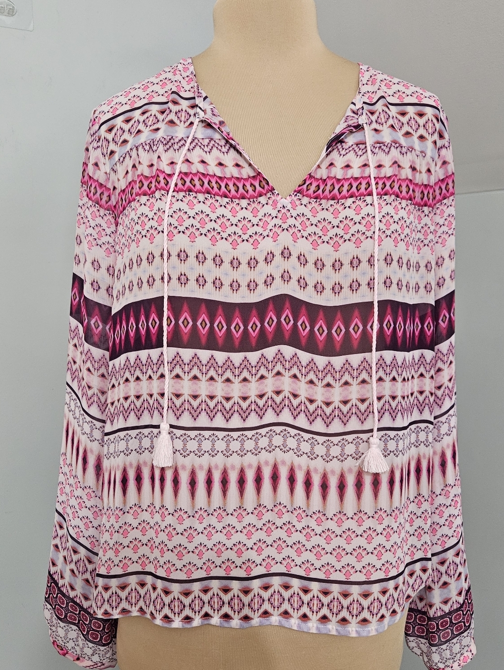 New Decree Wild West Pink Aztec Boho Peasant Blouse‎ Tassel Tie Long Sleeve L